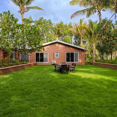 Coco Bliss By Mauli Stays Manor Exterior photo
