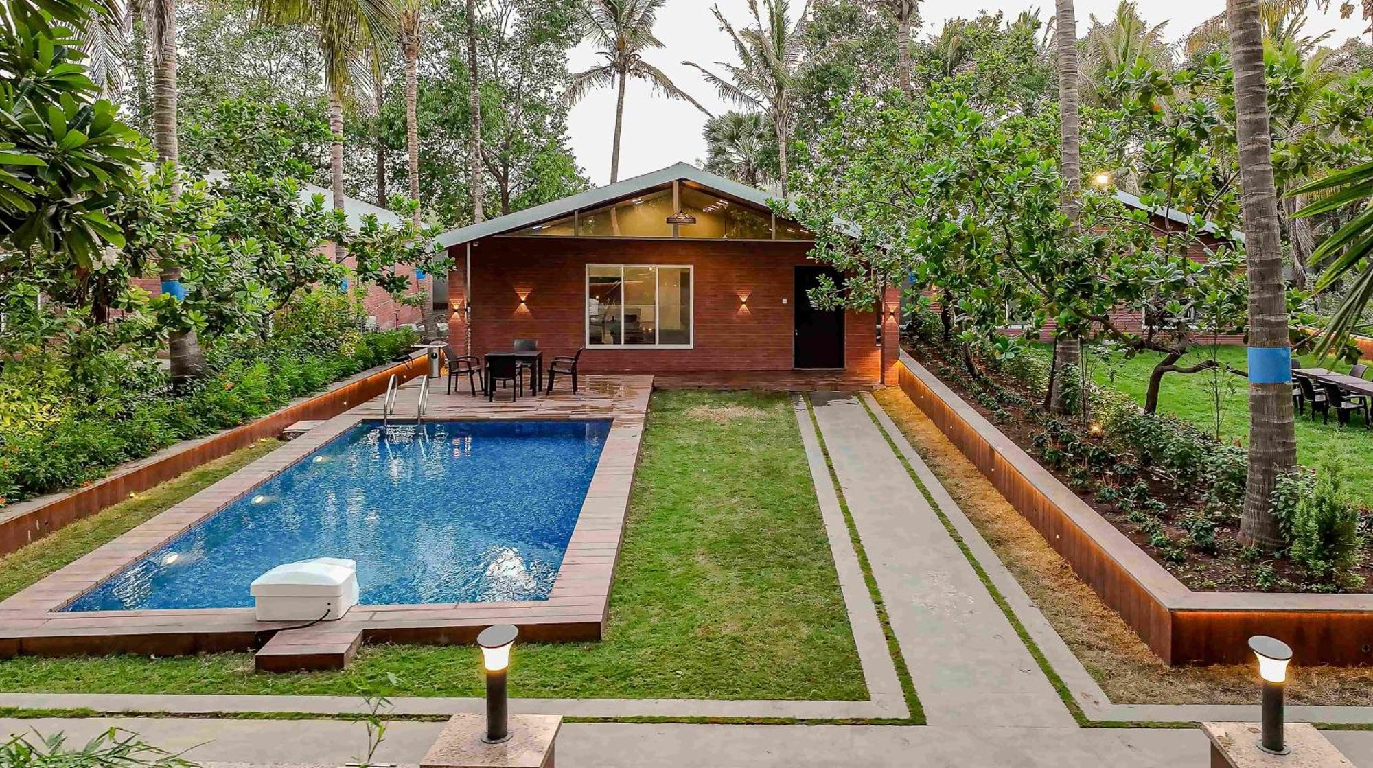 Coco Bliss By Mauli Stays Manor Exterior photo
